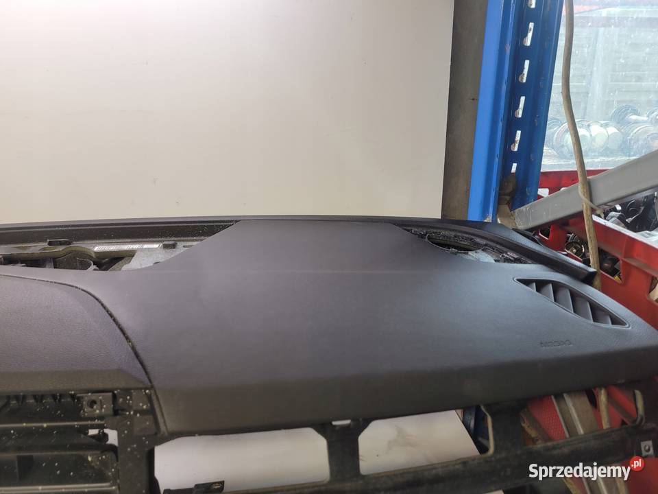 DESKA KOKPIT KONSOLA AUDI A4 B9 8W1857001F EU osobowe Przystajń sprzedam