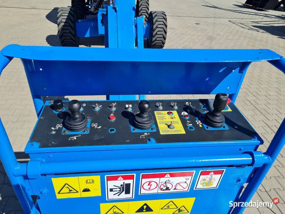 Podnośnik spalinowy teleskopowy Genie S65 4856h Dąbrowa Tarnowska sprzedam