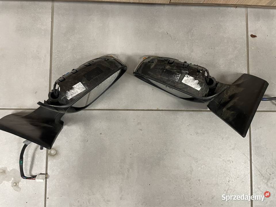 Toyota Auris II lusterko 9pin Lusterka zewnętrzne Kozubszczyzna sprzedam