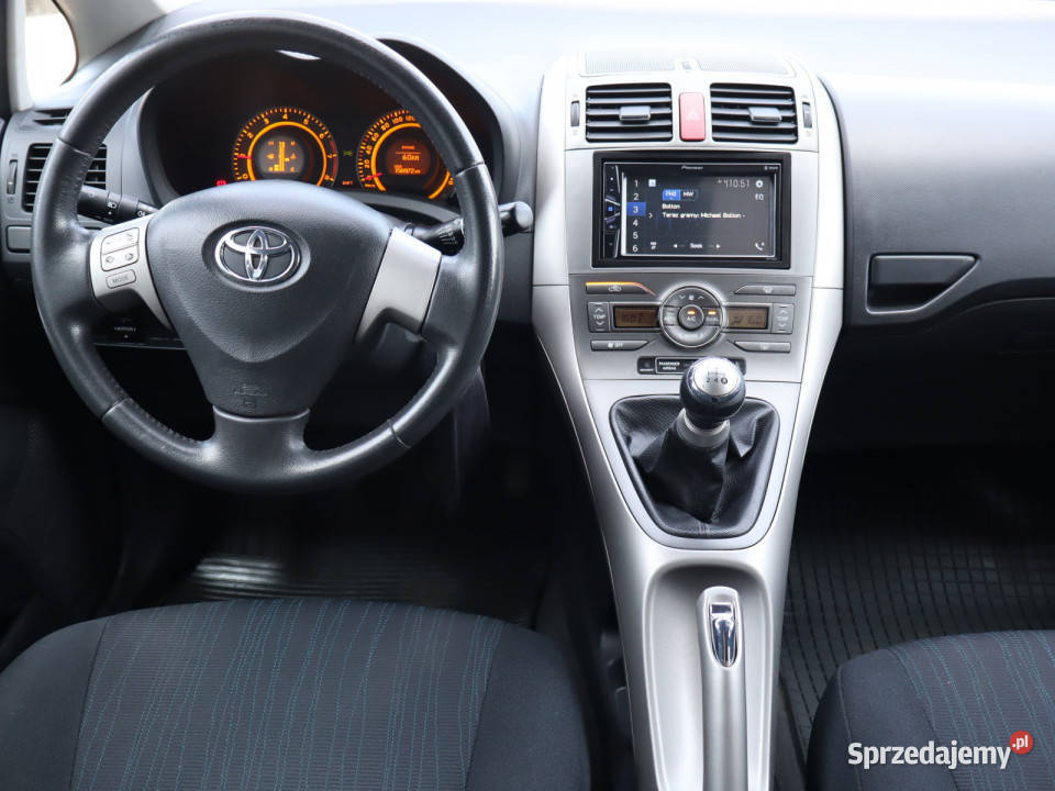 Toyota Auris 16 Dual VVTi