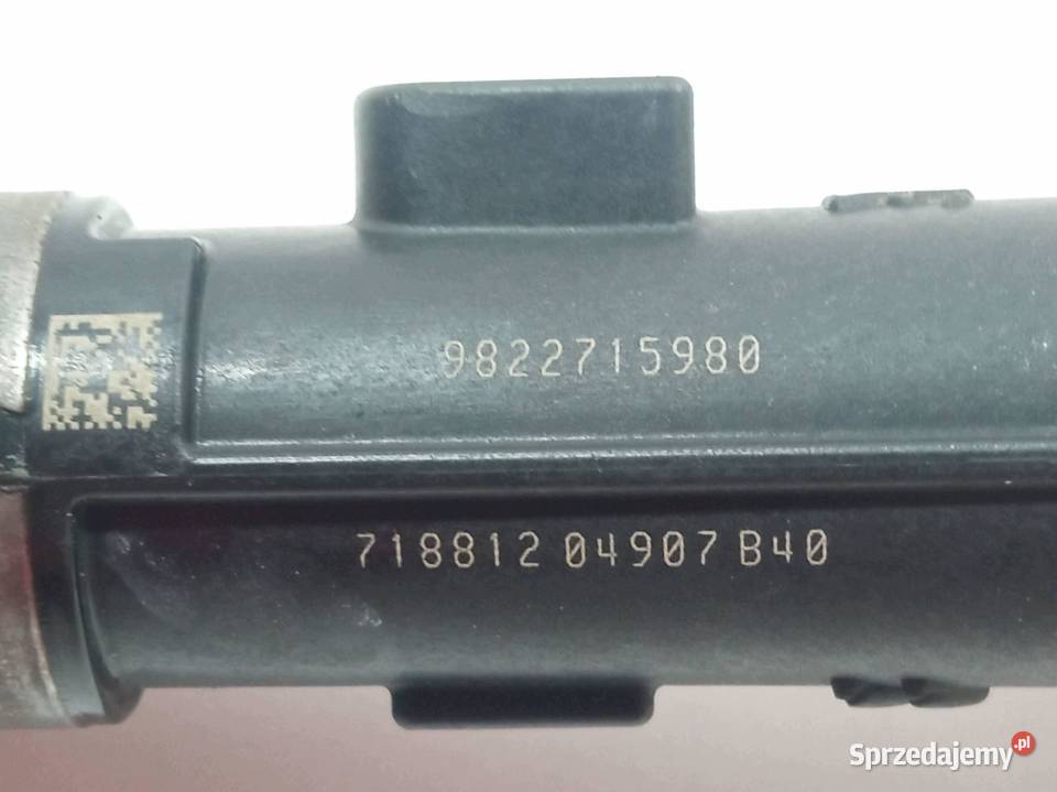 WTRYSKIWACZ 9822715980 12 TURBO THP PURETECH