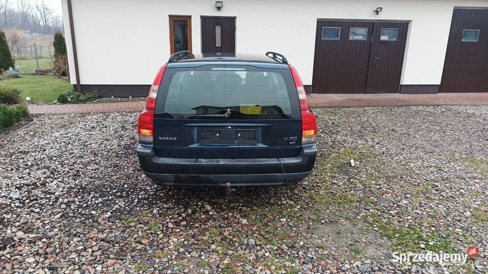 Części Volvo V70 z 2002 roku 24i 140 kod lakieru Drzwi Kętrzyn sprzedam