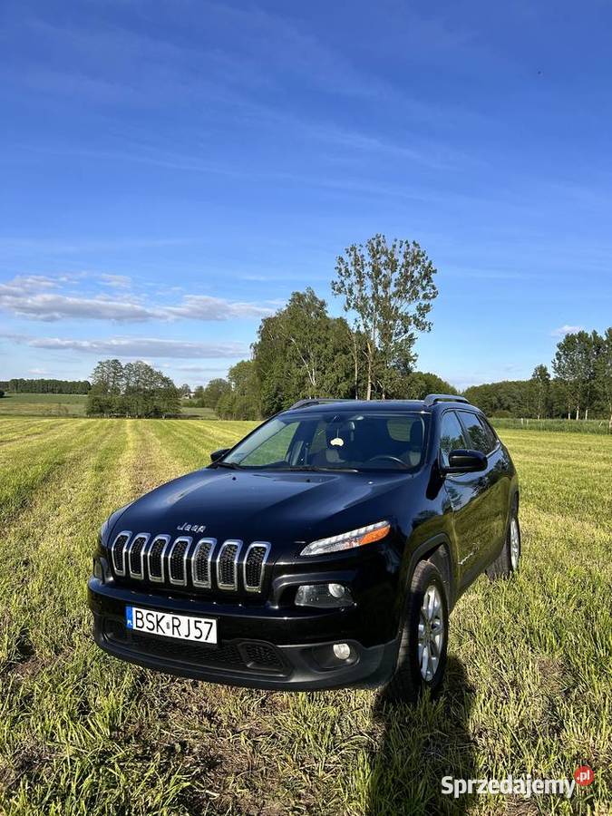 Jeep Cherokee 32 benzyna nieuszkodzony podlaskie Dąbrowa Białostocka sprzedam