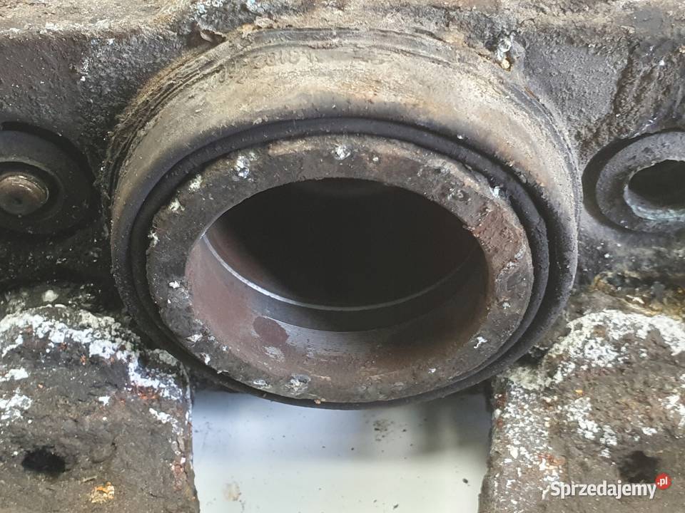 Volvo XC90 I PRZEDNI ZACISK HAMULCOWY lewy przód Zaciski i jarzma Chełm sprzedam