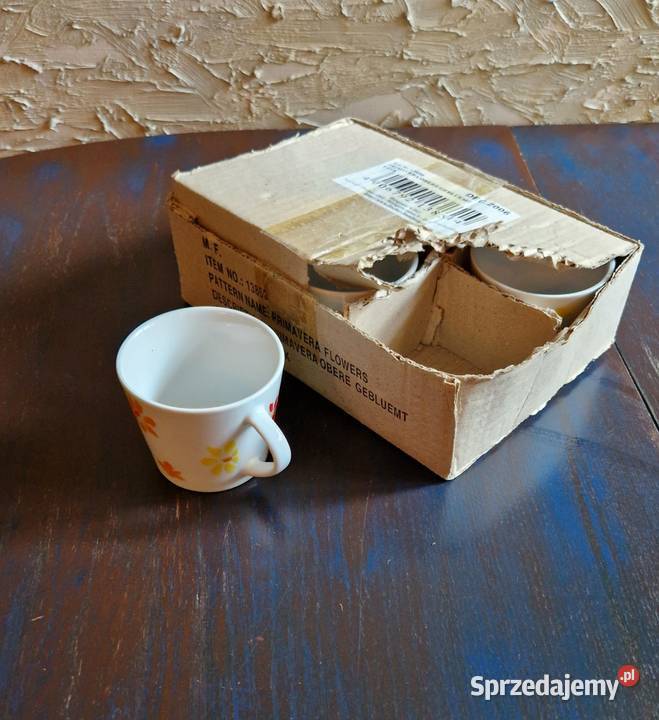 Zestaw 6 FILIŻANEK porcelana sygnatura Lublin