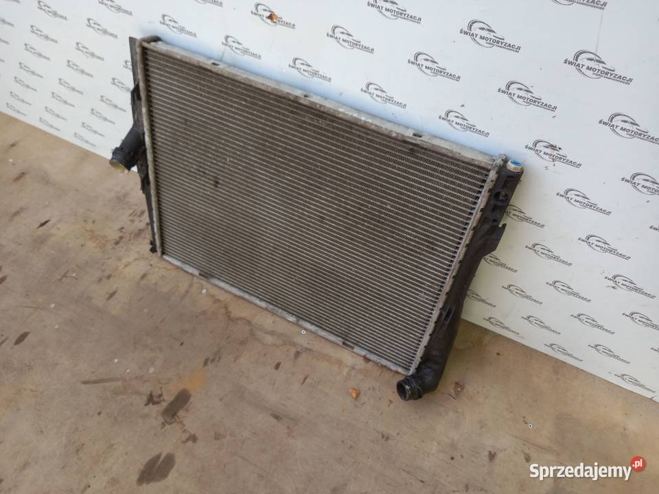 BMW E90 LIFT chłodnica wody Chłodnie wody Kielce