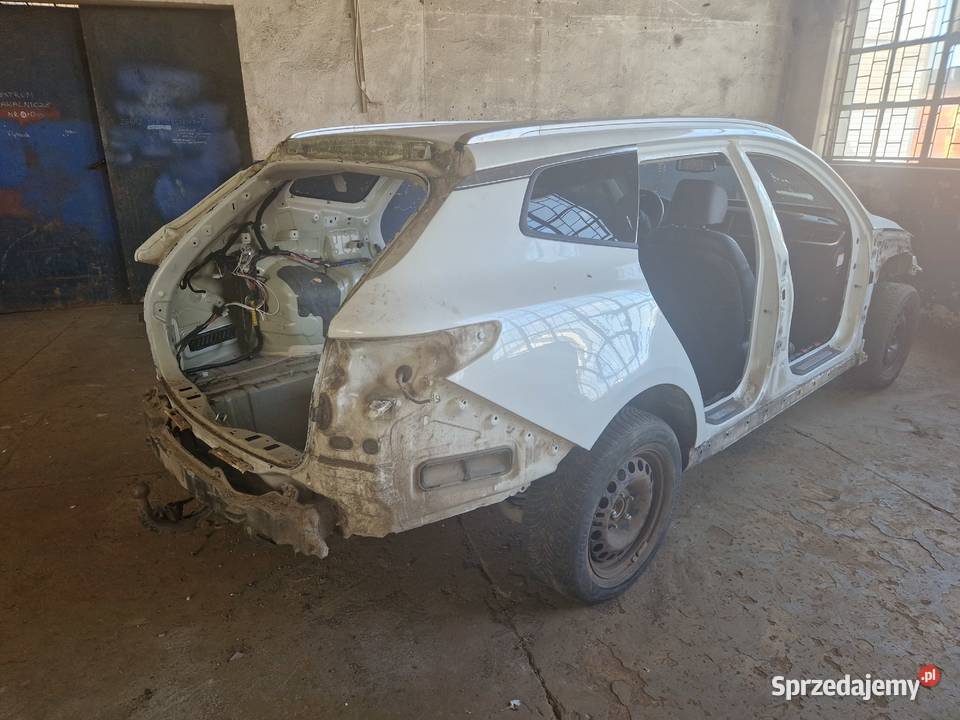 Błotnik ćwiartka dach Kia Optima IV Złocieniec