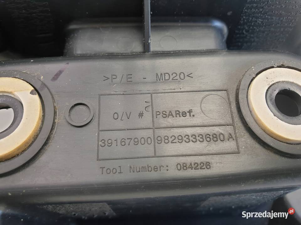 Opel Corsa F ŚLIZG ZDERZAKA prawy tył 39167900 lubelskie