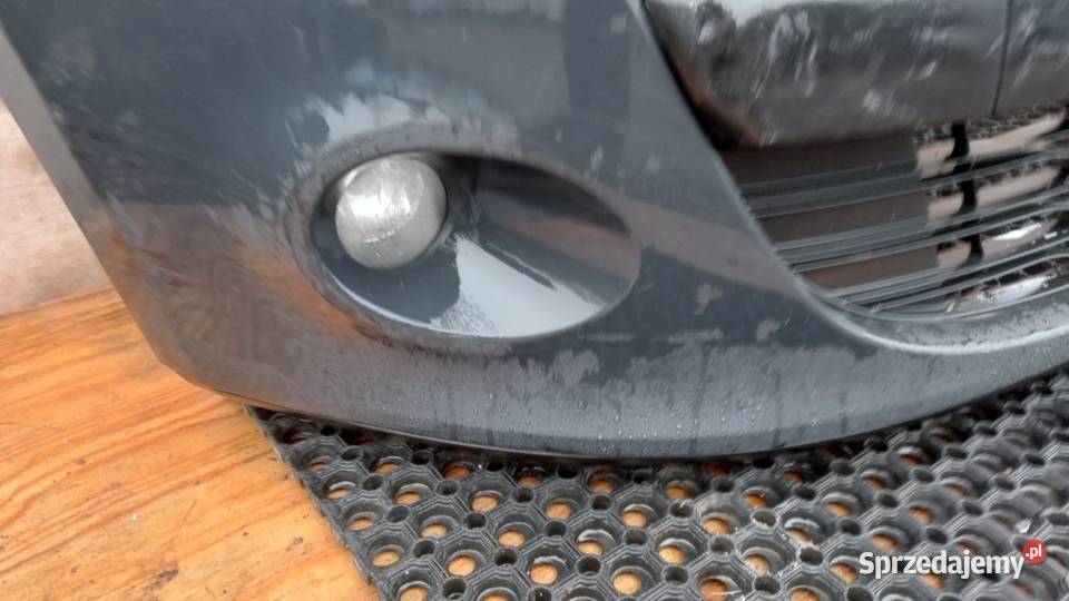 RENAULT MEGANE III ZDERZAK PRZÓD HALOGEN osobowe Zbierkowo sprzedam