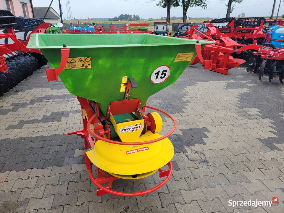 Rozsiewacz 300 KŁOS Motyl Dexwal altro na taśmę Rozsiewacze nawozów Staszów sprzedam