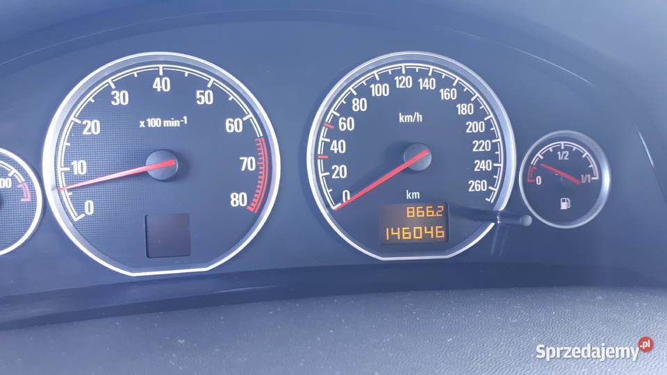 OPEL VECTRA C HB 18 125zdegwprz manualna sprzedam