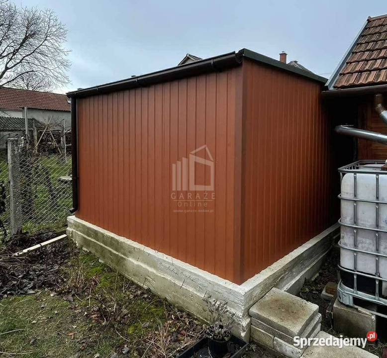 Garaż blaszany 3x6m Brama dwuskrzydłowa jasny