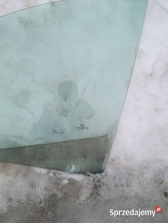 Sprzedam części do drzwi skody octavii