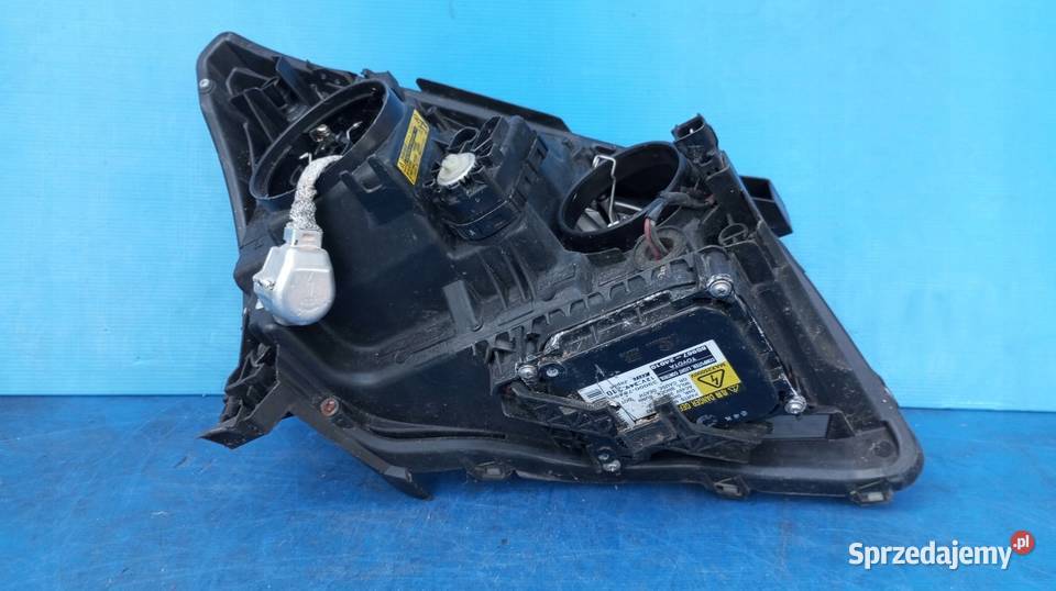 LAMPA LEWY PRZÓD REFLEKTOR XENON EU TOYOTA osobowe Nowy Tomyśl