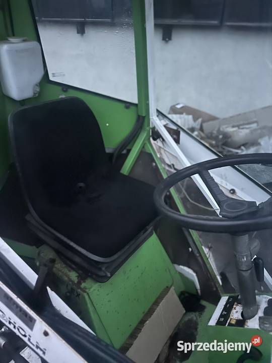 Traktor Egholm silnik Kubota 3 cylindry