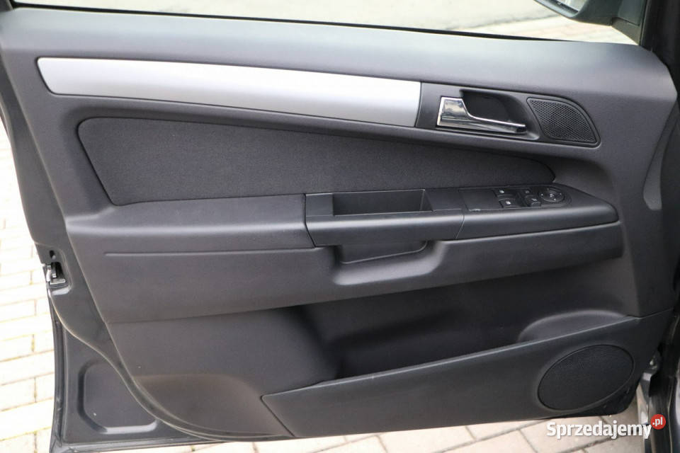 Opel Zafira 1właścicielkrajowyserwisowany7osob C elektryczne lusterka Zafira opolskie Opole
