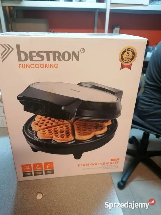 Gofrownica Bestron AWM700S