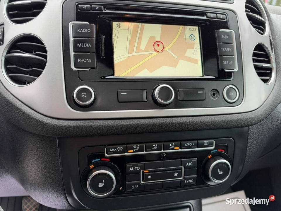 Volkswagen Tiguan Pierwszy właściciel Panorama podgrzewane fotele łódzkie Paradyż