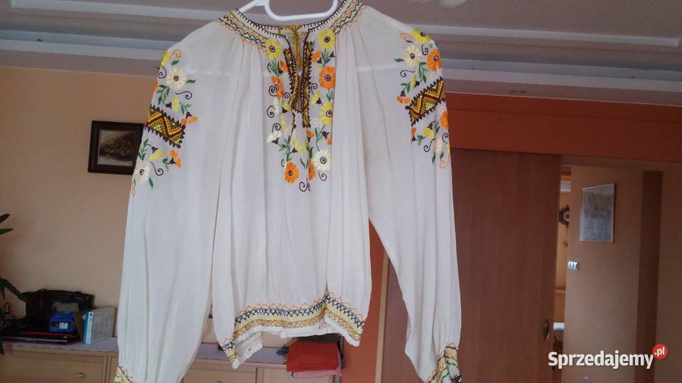 Piękna starodawna bluzeczka batystowa z haftem Sosnowiec