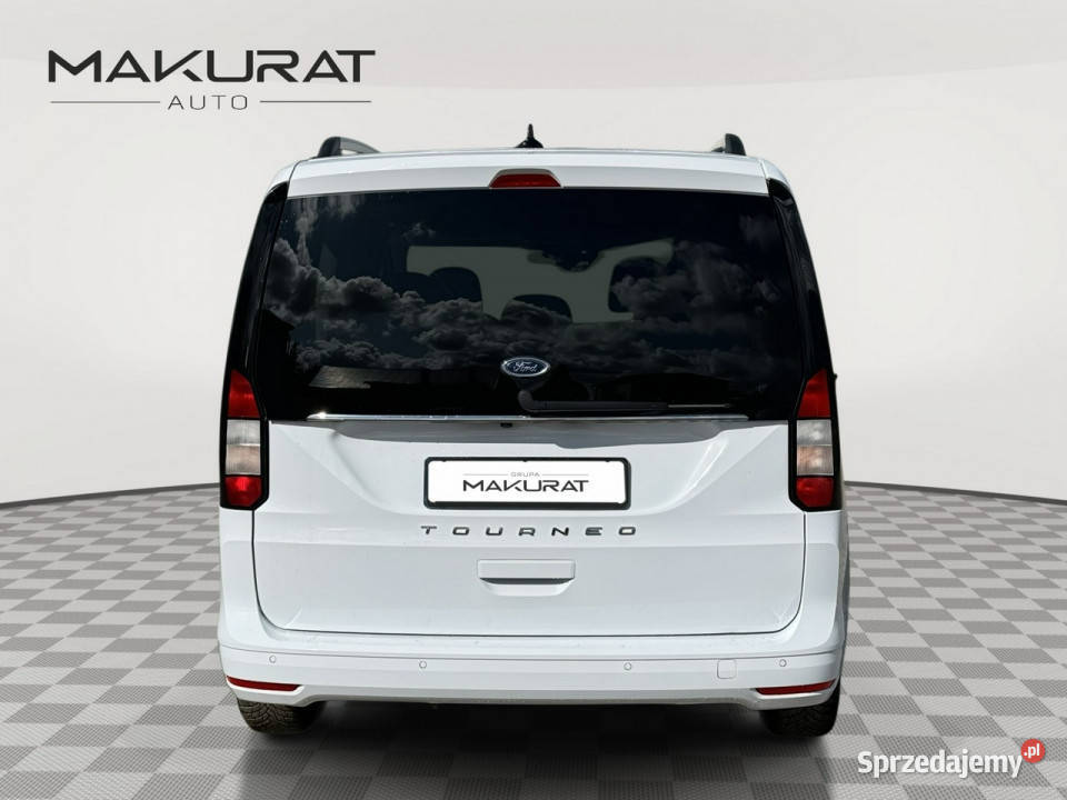 Ford Tourneo Connect KK8267820 EcoBlue Titanium diesel Pępowo
