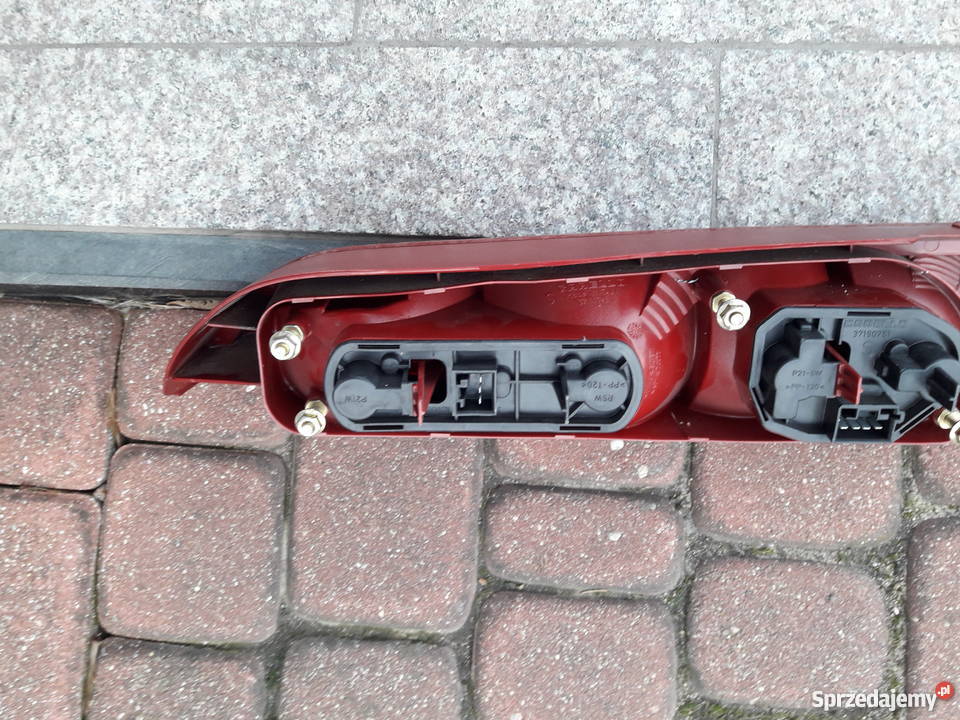 LAMPA TYLNA LEWA ALFA ROMEO 146 lampy tylne Oświetlenie Białystok