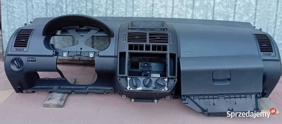 Kokpit lampy radio fotele do VW Polo 14 2009r Przegaliny Duże sprzedam