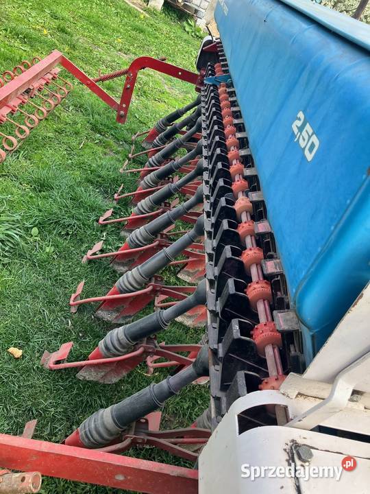Siewnik Isaria 6000S szerokość 25m nieuszkodzony Leonów