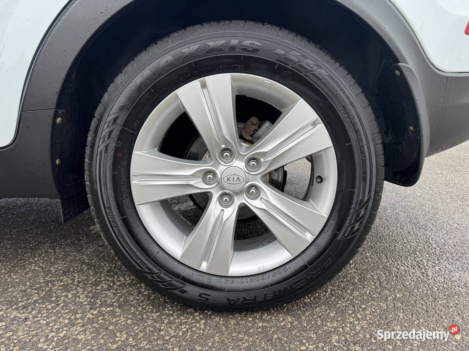 Kia Sportage 16 BENZYNA Klimatyzacja Nawigacja 157000km Konin