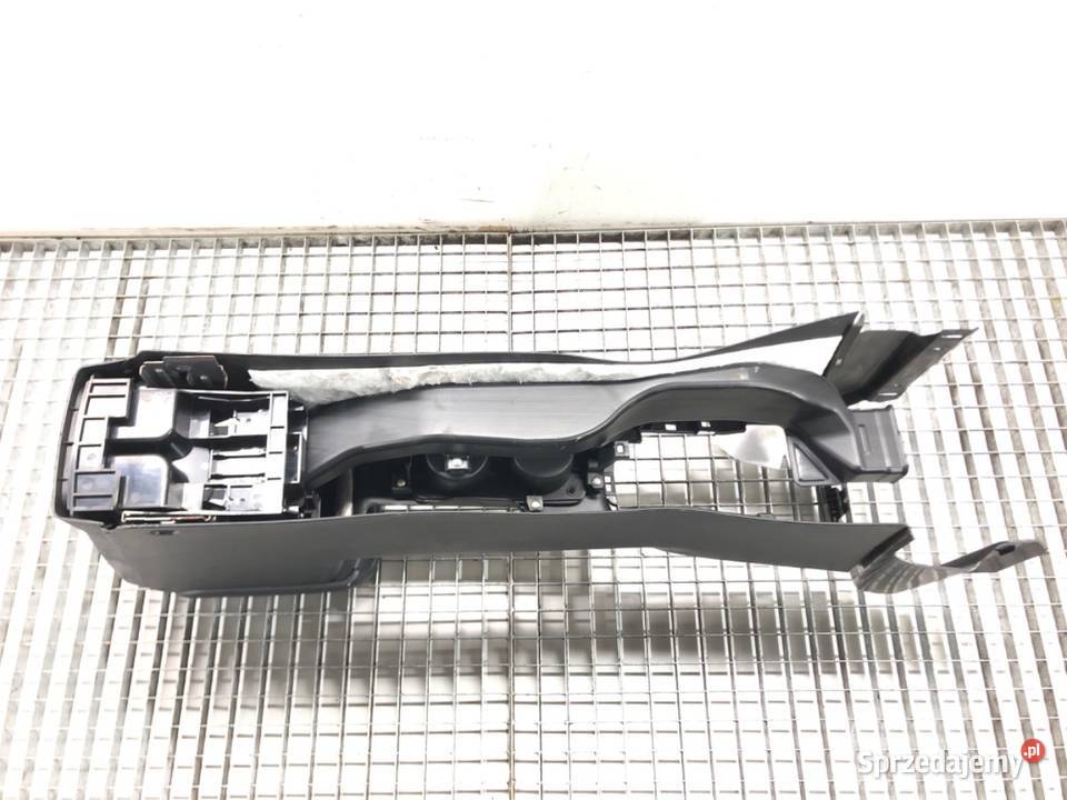 PODŁOKIETNIK NISSAN XTRAIL T31 Hatchback 0718