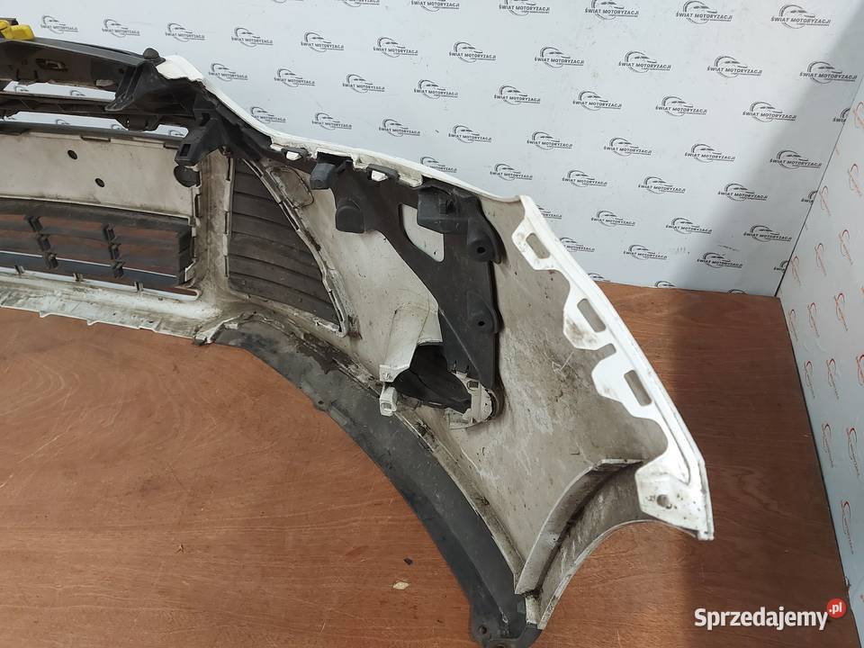 FORD FOCUS MK3 III 13r zderzak przód BM5117757A Kielce