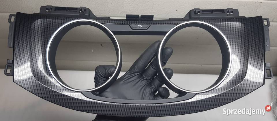RAMKA OBUDOWA DEKOR LICZNIKA VW GOLF VII Mielęcin