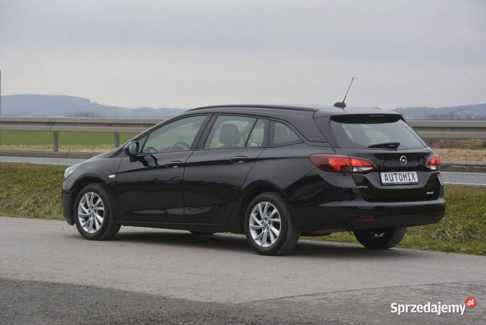 Opel Astra 15 Diesel nawi Android Auto Car Play ABS