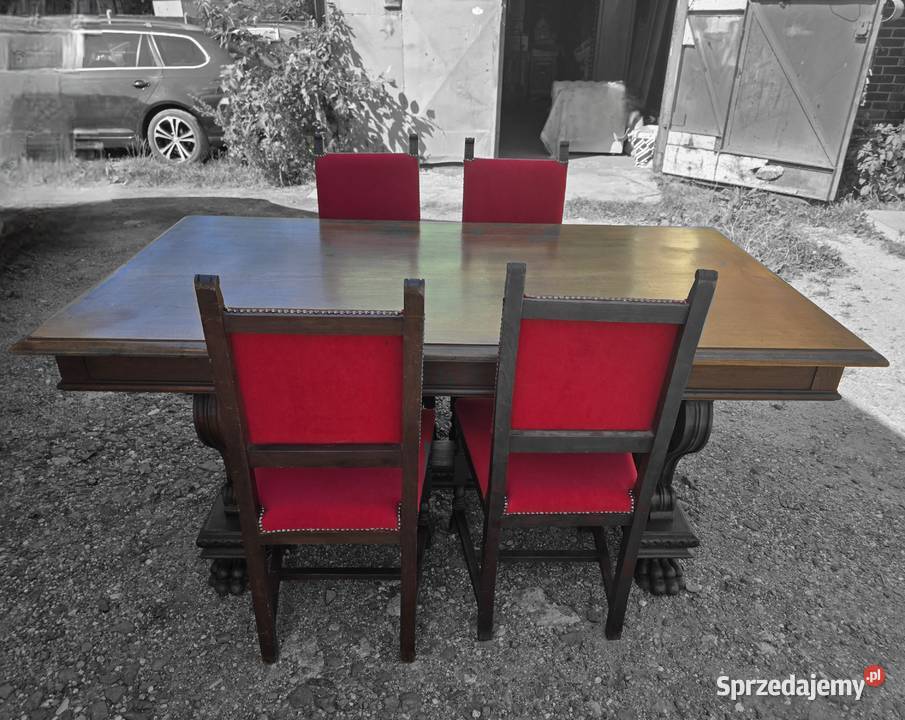 Włoski rzeźbiony stół na łapach z 4 krzesłami Wałbrzych