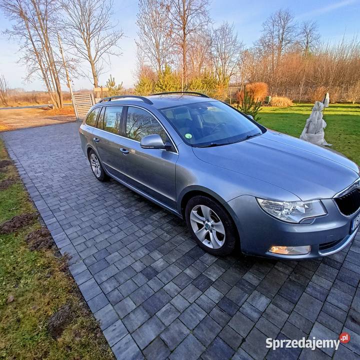 Bez dwumasu stan Rok produkcji 2012 Sielec