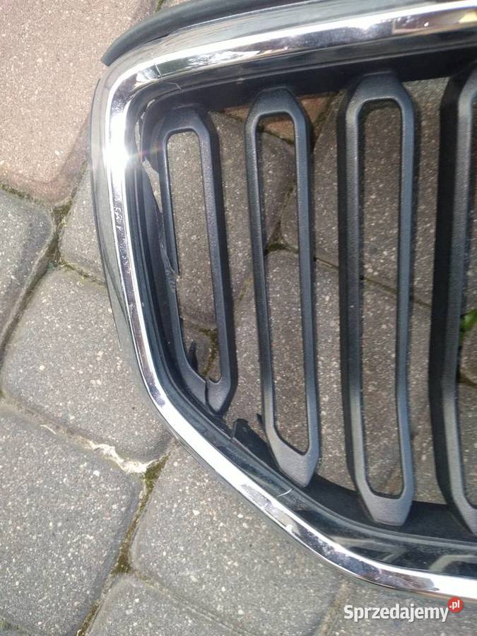 GRILL GRIL ATRAPA VOLVO XC 40 Atrapy