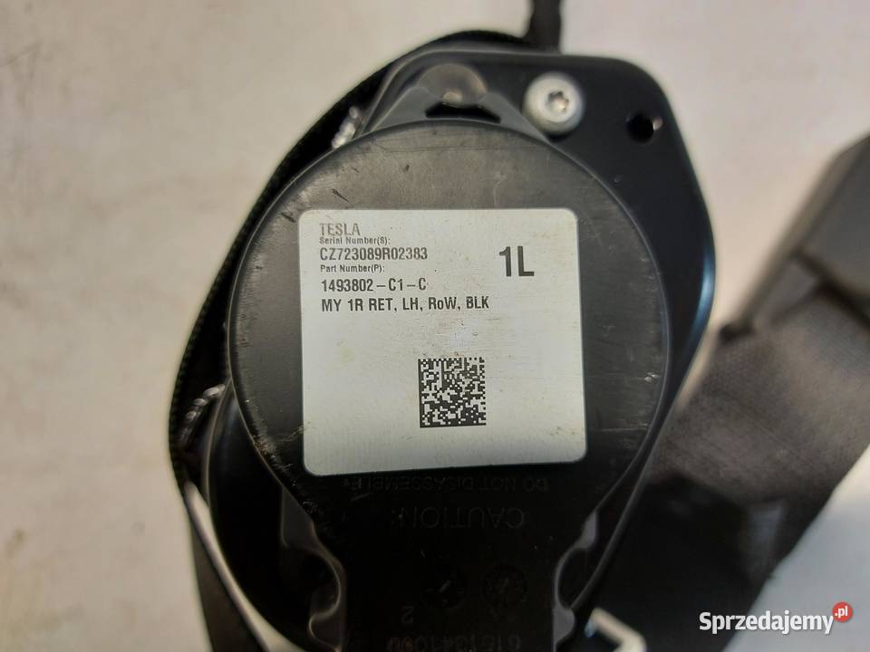 TESLA MODEL Y 2023r Pas bezpieczeństwa przód