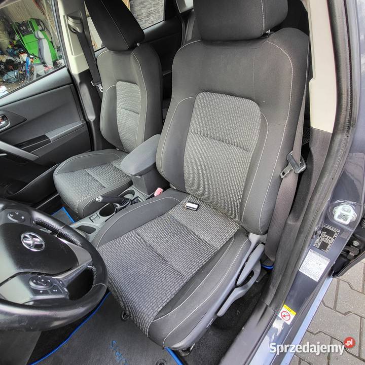 Toyota Auris Hybryda Góra Kalwaria