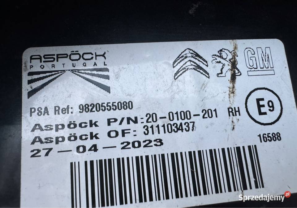 Lampa tył prawa rh partner IV 4 Berlingo IV 4 Rok produkcji 2023 Międzychód sprzedam