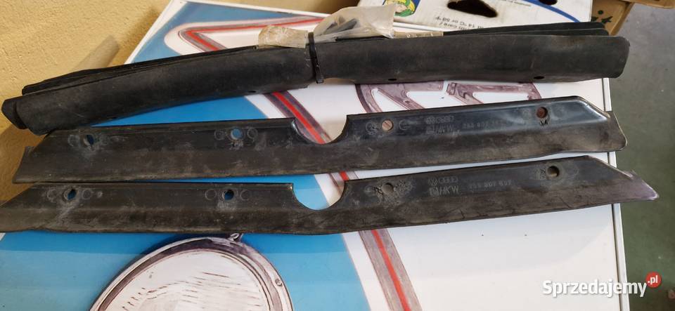 vw T3 multivan osłona tylnej lampy oryginał 255 Łódź