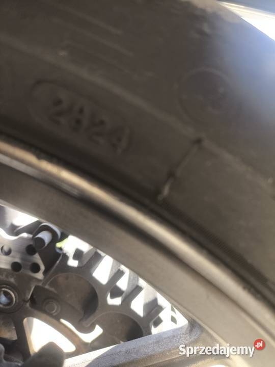 Kawasaki 650 metalic Laszki