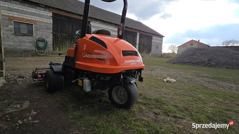 Jacobsen 322 2014 3WD Konin