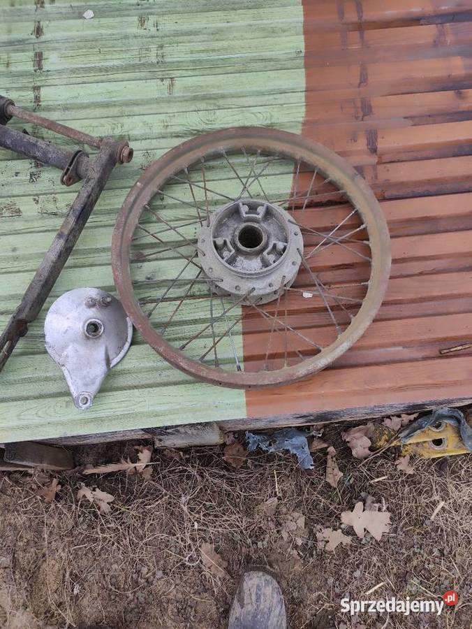 Sprzedam części WSK 175 Rok produkcji 1983 WSK świętokrzyskie Pacanów