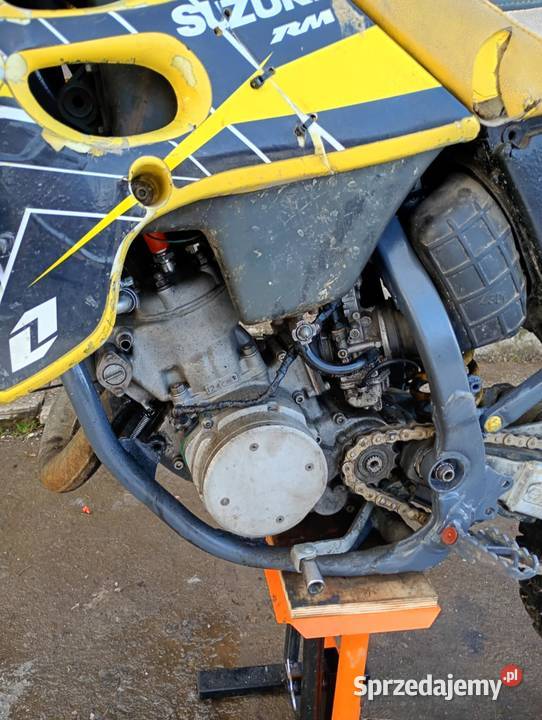 Suzuki RM 125 125cm3 Kopytowa