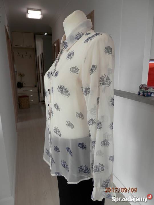 Koszula Kremowa Nadruk w Granatowe Żaglowce biały Bluzki i koszule podlaskie