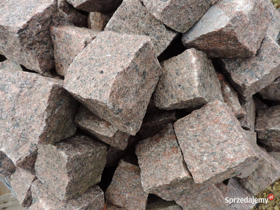 KOSTKA CZERWONA VANGA 79 Granit Oświęcim