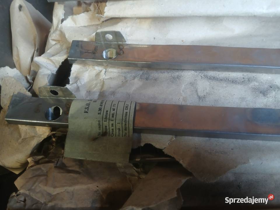 Listwa górna atrapy bumerang do fiata 125p ST Koluszki