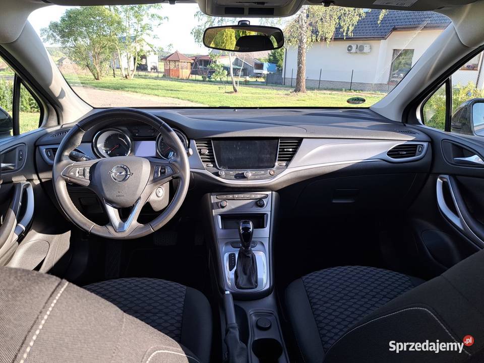 Opel Astra Sports Tourer 16 CDTI z 2019 roku ABS Białystok