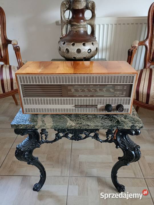 Zabytkowe Radio Lampowe VARINA 5460 RFT Vintage