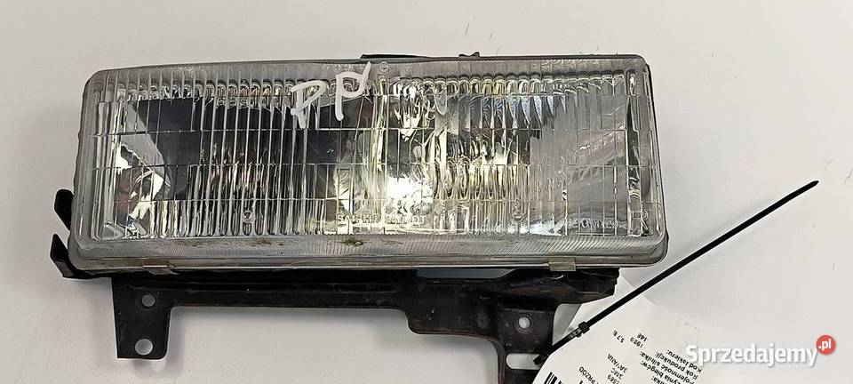 LAMPA PRAWA PRZÓD GMC SAVANA Lipno