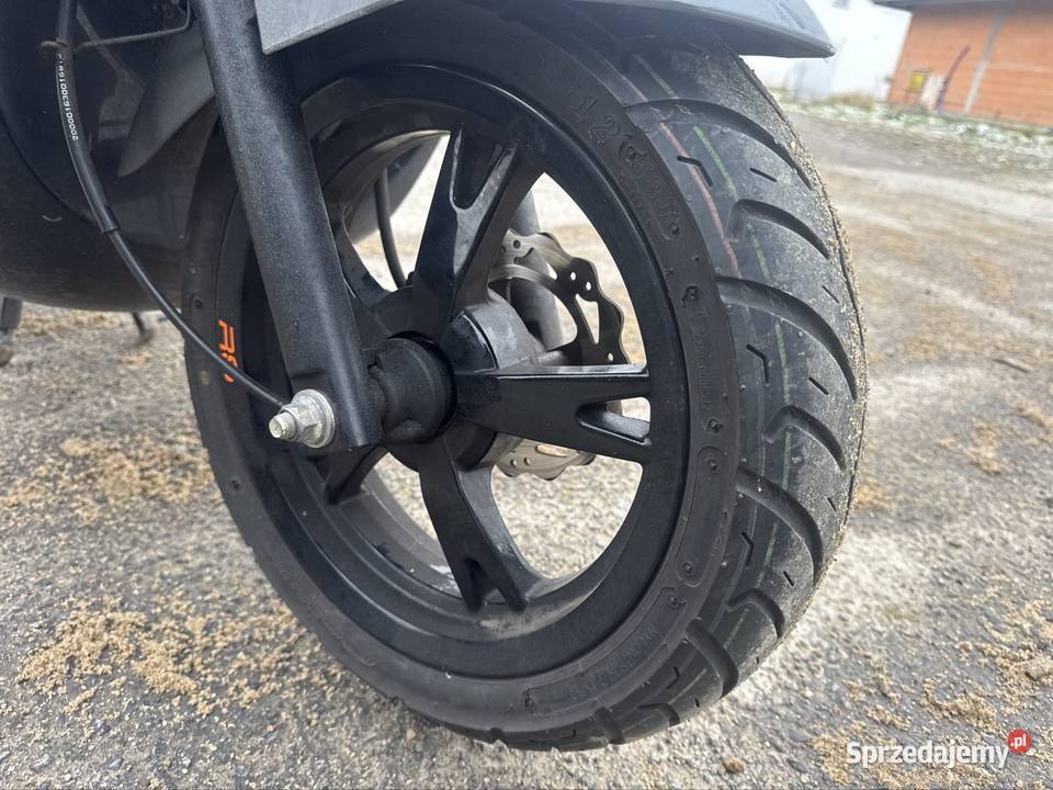 Peugeot Kisbee RS 50 2017r Nowe opony Niemieckie Skrzynia biegów bezstopniowa dolnośląskie Lutomia Dolna sprzedam